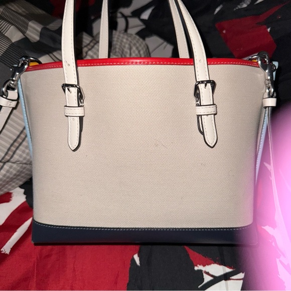 Coach Cream and Red Tote Bag with Color-Block Design - Picture 2 of 15